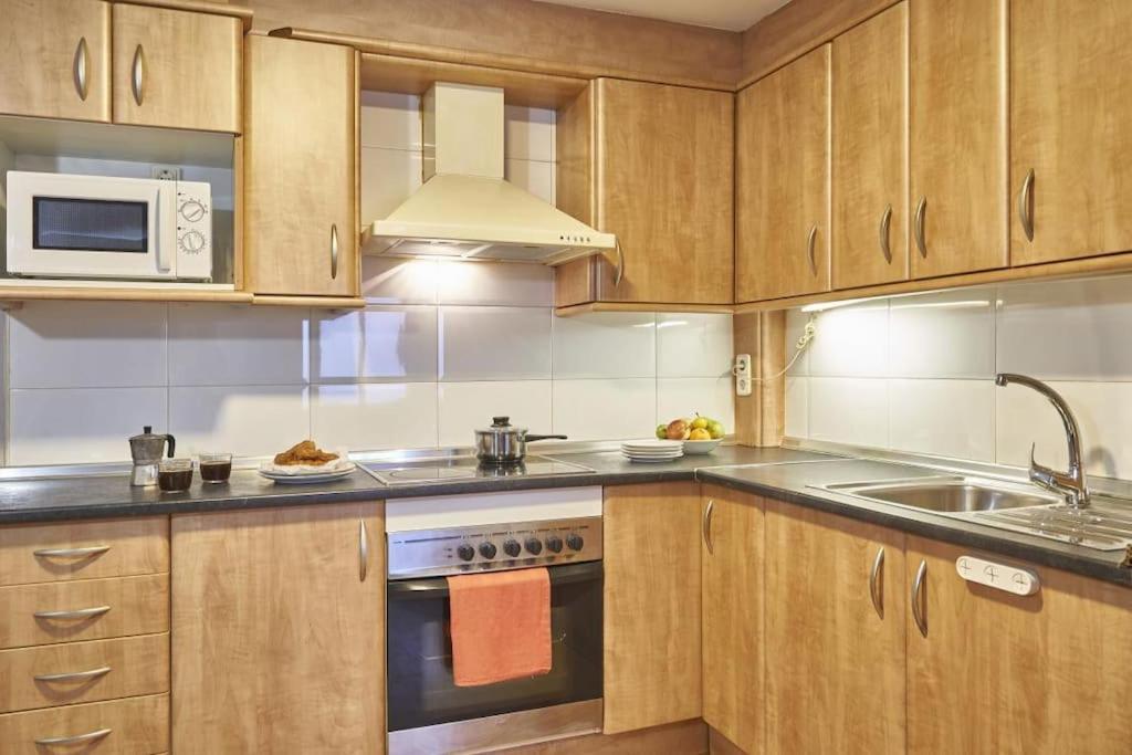 Bebarceloner Sant Andreu Apartments - 1 Bedroom Luaran gambar